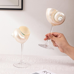 Decoración para fiestas y bodas con temática costera, vasos de conchas marinas hechos a mano, vasos de conchas naturales. - Product Image 4