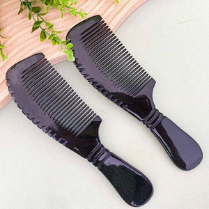 Peine de Cuerno de Búfalo Ecológico Único para Extensiones de Cabello, Hecho a Mano, Forma Natural, la Mejor Calidad de la India - Product Image 3