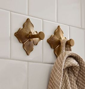 Premium Aluminum Wall <b>Hook</b> Heavy Duty Modern Coat Hanger <b>for</b> Bathroom Kitchen Bedroom Home Organization - Product Image 4