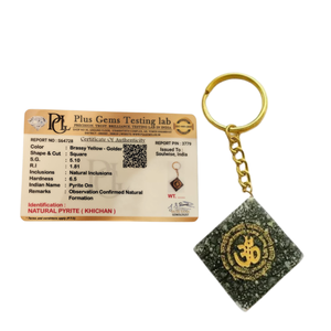 Porte-clés mousqueton en alliage plaqué or avec pierre précieuse naturelle Pyrite, pendentif carré en cristal Om religieux, cadeau - Product Image 1