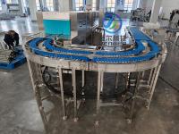Transportbandwasmachine voor grote kunststof pallets voor industriële voedingsmiddelen- en drankenverwerkingsbedrijven