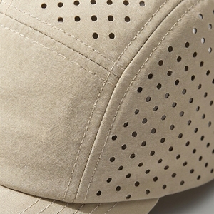 Individuell bedruckte, laserperforierte 5-Panel-Sportkappe, leichte, atmungsaktive Performance-Campingmütze mit gebogenem Schirm, Pickleball, OEM, ODM - Product Image 4