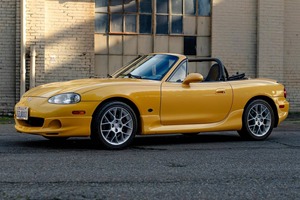 Mazda MX-5 Miata Edición Especial 2002 - Product Image 3