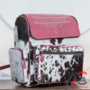 Mochila de Cuero Genuino de Vaca para Mujer con Costuras de Bota, Bolso de Mano Hecho a Mano con Solapa Grabada, Mochila de Viaje Escolar de Moda al por Mayor - Product Image 1