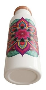 Botella de Agua Artesanal de Cobre Puro, Recipiente Ayurvédico para Bienestar, Frasco Metálico Antiderrames con Diseño de Mandala - Product Image 3