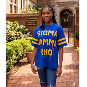 Camiseta de Hockey Sigma Gamma Rho para Mujer, Estilo Jersey 1922, Azul y Dorado, Hermandad Griega, Camiseta Oversize, Estilo Deportivo Casual - Product Image 1