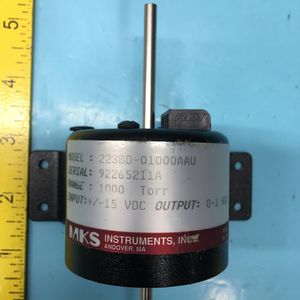 MKS 223BD-01000AAU TYPE 223B BARATRON PRESSURE - Équipement et pièces semi-conductrices d'occasion fiables à l'échelle mondiale - Product Image 2