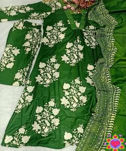 NUEVA COLECCIÓN: KURTI ÉTNICA DE VARIOS COLORES CON TELA DE PAPEL DE RAYÓN Y DETALLES DE ESPEJOS, PARA USO FESTIVO, PRECIO AL POR MAYOR - Product Image 2