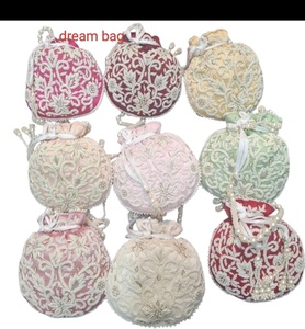 Bolsa de Ensueño, Conjunto de Bolsitas Potli Bordadas a Mano con Hilo Floral, Detalles de Perlas y Tonos Pastel Suaves a Tonalidades de Joyas - Product Image 1