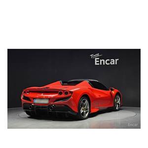 Ferrari F8 3.9 V8 2023, 10,221 km, Volante a la Izquierda, Modelo 2023/12 - Product Image 2