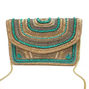 Bolso de mano tipo sobre clásico con flores bordadas y cuentas, moderno, de lujo, para mujer, ideal para bodas, eventos y fiestas. - Product Image 6