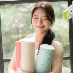 [FINI] WADO Mini <b>Foam</b> <b>Roller</b> Compact Back Stretcher Pilates Yoga Muscle Release Massage <b>Roller</b> for Travel - Product Image 2