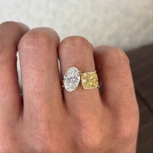 Bague de fiançailles de luxe Toi et Moi en diamant de laboratoire, or jaune 10K 14K 18K, taille ovale et coussin, pour femme, bijoux de mariage - Product Image 5