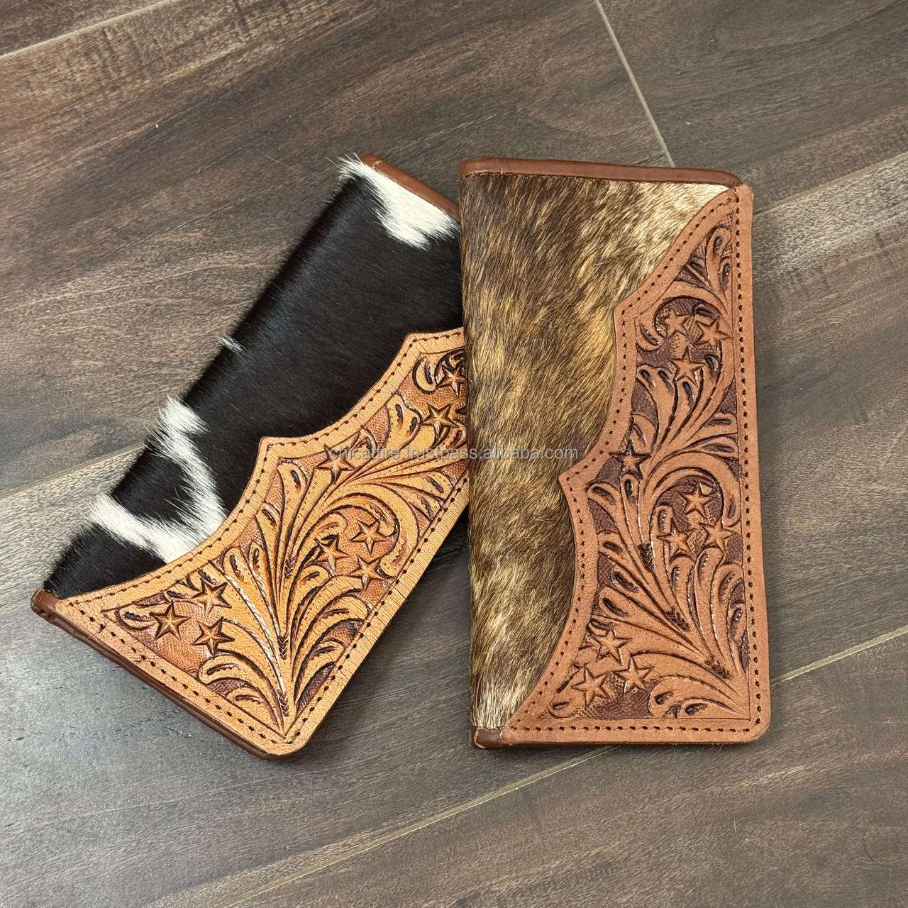 สีน้ำตาล