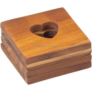 Juego de Posavasos de Madera con Forma de Hoja y Casa, Hechos a Mano en Latón, Estilo Clásico y Elegante, de Madera de Sheesham |   Juego de 6 - Product Image 2