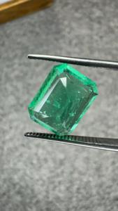 Émeraude naturelle colombienne de 4,34 ct, taille octogonale, pierre précieuse verte intense, pour la fabrication de bagues, pendentifs et bijoux fins - Product Image 3