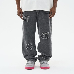 Jean en denim déchiré à jambe large pour homme avec logo brodé, coupe décontractée, taille mi-haute, grande taille, en coton - Product Image 1