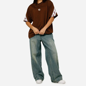 Camiseta de Fútbol Americano Oversize de Moda, Unisex, Transpirable, de Manga Corta, con Estampado de Número, Estilo Urbano, Venta al por Mayor, Marca Privada, OEM - Product Image 2