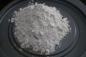 Poudre de chaux hydratée de qualité industrielle Ca(OH)₂, poudre fine blanche pour le traitement de l'eau, la construction et l'amélioration des sols - Product Image 3