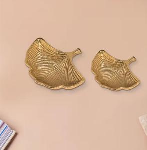Juego de tazones de hoja de ginkgo de metal hechos a mano, tallados con diseño tradicional chino, para servir comida y regalar. - Product Image 6