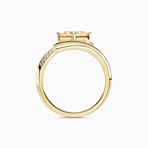 Bague unisexe Krishnavii KR 220 en or jaune 18 carats, forme cerf-volant, diamant jaune fantaisie, design torsadé, luxe, certifiée IGI - Product Image 4