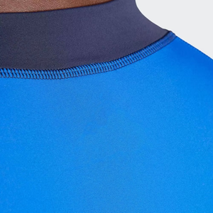 Chemises de compression personnalisées légères les plus vendues en polyester robuste respirant extensible dans quatre directions anti-bactérien Rashguard - Product Image 4