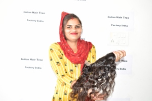 Extensiones de Cabello Humano Natural Negro Remy Sin Procesar, Ondulado, Doble Trama a Máquina, Sin Procesamiento Químico, Vietnamitas - Product Image 3