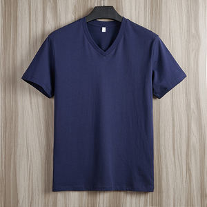 Camiseta de Verano Casual para Hombre, Estilo Coreano, Cuello en V, 100% Algodón, Precio de Fábrica en China y Bangladesh, Logotipo Bordado Personalizado OEM - Product Image 4