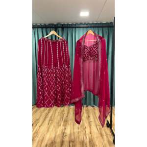 Hermoso Salwar Kameez de Poliéster FB Rosa Oscuro para Bodas, Top, Pantalón y Koti con Adornos de Lentejuelas y Bordados - Product Image 6