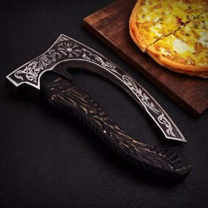 Hacha Tomahawk Hecha a Mano, Acero con Alto Contenido de Carbono, Grabado Floral con Runas Vikingas, Mango de Madera, Funda de Cuero, Herramienta de Supervivencia para Cortar Pizza, OEM - Product Image 5