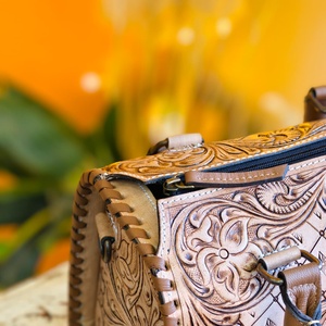 2026 Newly Arrive Beautiful Attractive Antique Designs And <b>Tooling</b> Florals Carved Genuine <b>Leather</b> Women's Mini Speedy Duffle Bag - Product Image 4