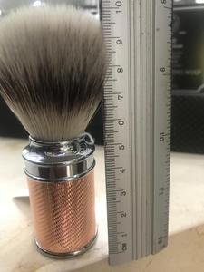 Juego de Regalo de Afeitadora de Doble Filo de la Mejor Calidad, con Soporte para Brocha de Afeitar Premium, Kit de Afeitado para Hombres - Product Image 3