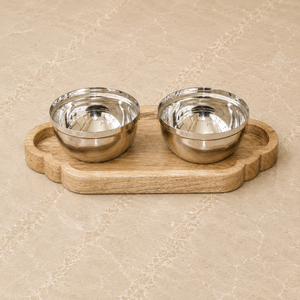 Elegante juego de tazones metálicos para servir sobre un plato de madera, duradero, ideal para frutos secos, nueces, condimentos y como organizador de joyas. - Product Image 1