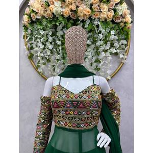 Beau haut pour femme-Ensemble de costume Plazzo avec Dupatta pour fête - Product Image 2