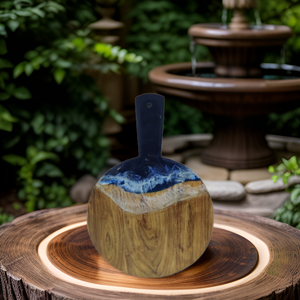 Tabla de servir redonda de madera personalizada al por mayor con temática de ángel de resina, modelo de pintura de estilo artificial, artesanías de resina - Product Image 2