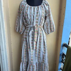 Vestido largo maxi estampado a mano de manga larga y cuello redondo de algodón, superventas 2026, a precio de fábrica - Product Image 1