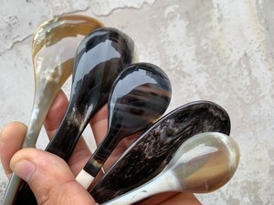 Ensemble de cuillères à caviar en corne de buffle faites à la main, ustensiles de service écologiques naturels de qualité supérieure, compatibles lave-vaisselle, pour cuisines élégantes - Product Image 5