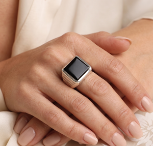 Bague en spinelle noire naturelle, argent sterling 925, sertie clos, faite à la main, pour femmes et hommes, bijoux de mariage et de fête - Product Image 5