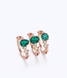 Anillo de compromiso de esmeralda verde ovalada con diamantes naturales en oro rosa de 14K y 18K, diseño vintage de hoja, anillo de aniversario para mujer - Product Image 2