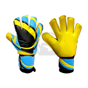 Protective Finger Breathable High Quality Leather Adjustable Non-Slip Professional Goalkeeper Football Gloves - Product Image 1