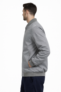 เสื้อแจ็คเก็ตบอมเบอร์สีเทาพรีเมียมสำหรับผู้ชาย คอปกผ้าฟลีซอุ่นสบาย ซิปหน้า สวมใส่สบายในฤดูหนาว ทรงเข้ารูป น้ำหนักเบา กันลม ดีไซน์ทันสมัย - Product Image 2