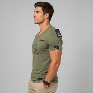 Camiseta de Cuello en V para Hombre Fly Humble, Color Verde Oliva, Manga Corta, Corte Ajustado, Transpirable, de Algodón, Informal, con Estampado 'Stay Positive', OEM - Product Image 3