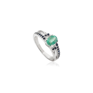 Hermoso Anillo Ovalado con Halo y Esmeralda Natural, Diseño Moderno con Engaste de Garras y Pavé, Bañado en Rodio, Plata 925, Regalo de Aniversario para Mujer - Product Image 1