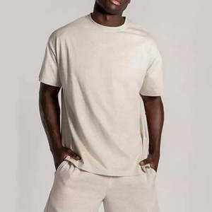 Ensemble de survêtement unisexe personnalisé 2 pièces en coton respirant pour l'été – Sweat à capuche et short imprimés avec logo pour hommes et femmes, grandes tailles - Product Image 5