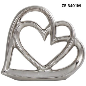 Escultura Metálica Hecha a Mano de Lujo, Pieza Artística Premium para Decoración Interior Moderna, Fabricante Exportador de Esculturas Metálicas Modernas - Product Image 3
