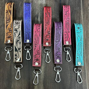 New Arrival Luxury Durable Hand Tooled Cow Leather Wristlet Keychain Custom High Quality <b>Lanyard</b> <b>Car</b> Keychain Women Wrist Straps - Product Image 5