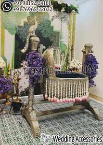 Berceau Abordable Effet Argent Allemand pour Événements, Tendance, Décoration Bébé Jhoola Effet Argent, Vente Directe Usine DST Exports, Jhula en Bois USA - Product Image 4