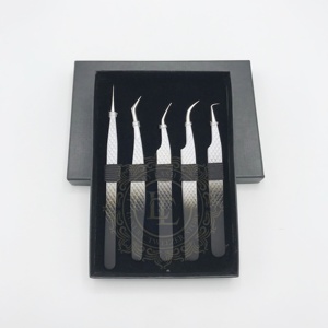 Revêtement ombré noir blanc argent pince à cils à pointe pointue étiquette personnalisée boîte à cartes noire emballage élégant et durable - Product Image 5