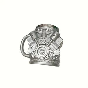 Mug isotherme en acier inoxydable robuste à double paroi, design moteur V6/V8, avec poignée antidérapante, style automobile vintage, pour bière - Product Image 1