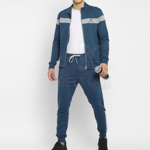 Conjuntos deportivos ligeros y cómodos con cremallera para hombre, diseño personalizado con cuello alto y cremallera. - Product Image 4